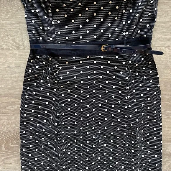 *NWT Tommy Hilfiger Belted Navy Dotted Sheath Dress - Picture 4 of 9